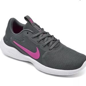 Used Nike Flex Experience Women’s Shoe